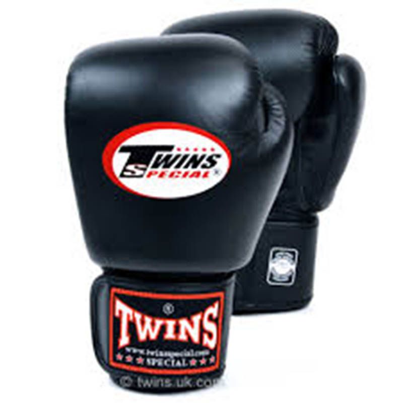 Muay Thai Black/White FREE P&P Boxing MMA Twins Boxing Gloves 