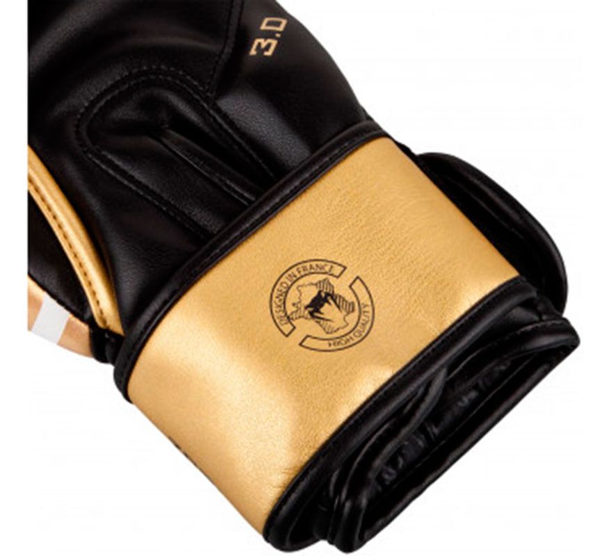 Boxing gloves Venum Challenger 3.0 white/black/gold
