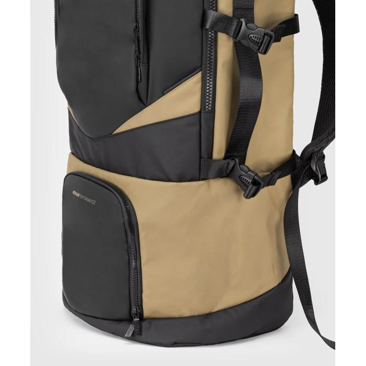 Venum Evo 2 Xtrem backpack black / sand