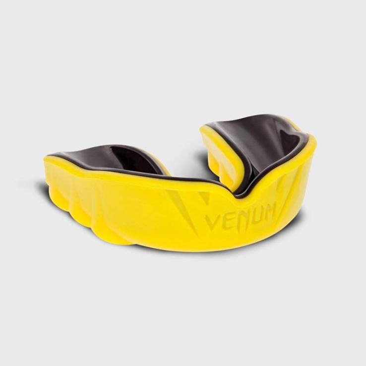 Venum Challenger mouthguard yellow / black
