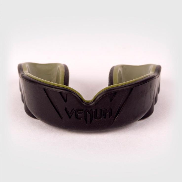 Venum Challenger mouthguard black / khaki