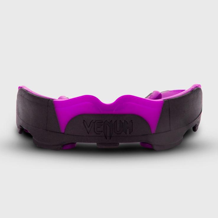 Venum Predator mouth guard black / purple